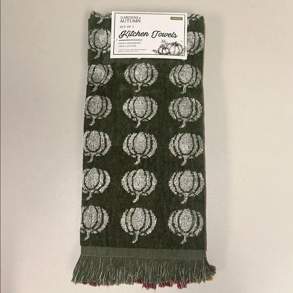 ENVOGUE Caramel Brown White Burgundy Green Harvest Pumpkin Fringe Kitchen Towels